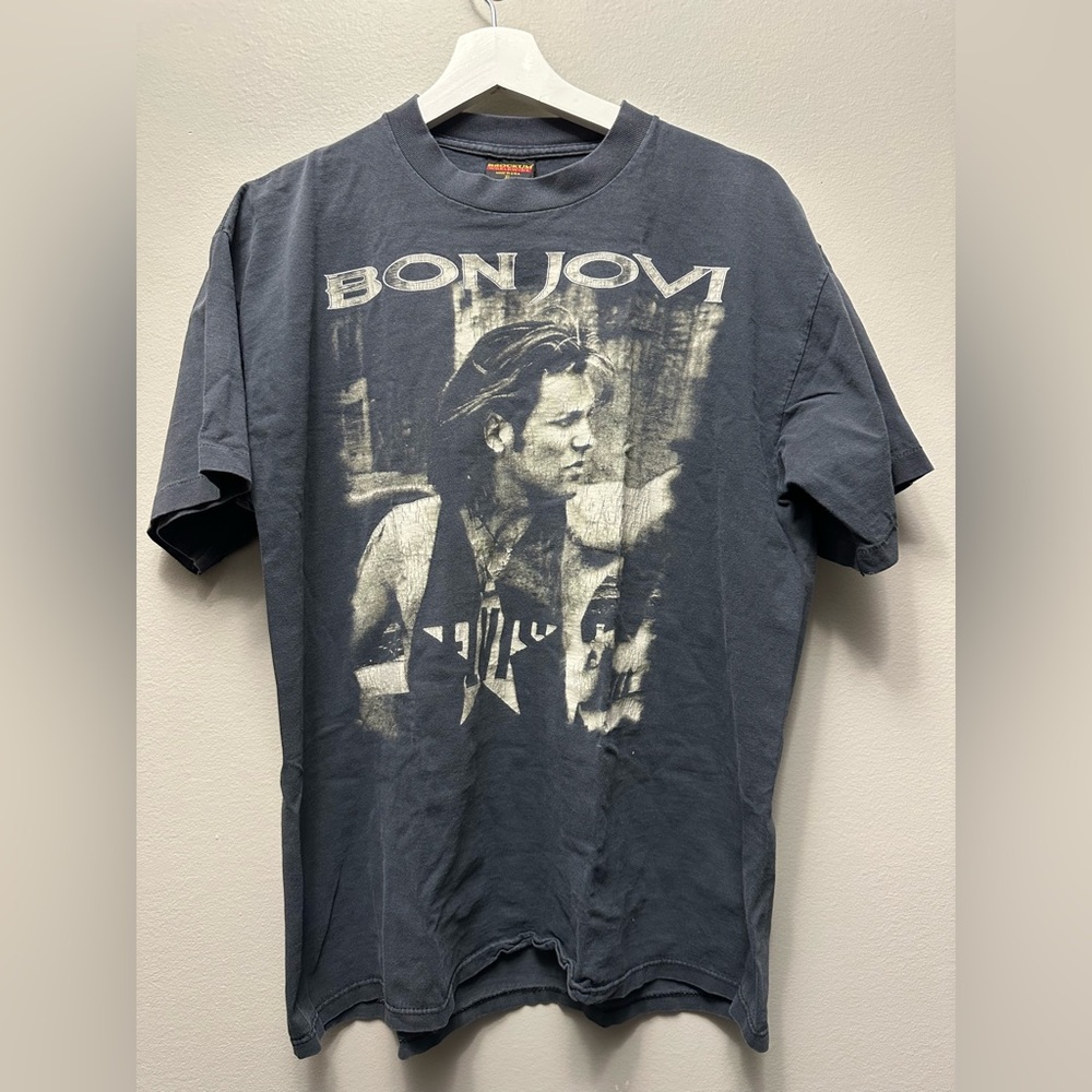 BROCKUM TAG 1993 BON JOVI WORLD TOUR TEE BLACK
